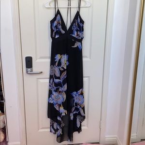 WHITE HOUSR BLACK MARKET Sundress Black Floral